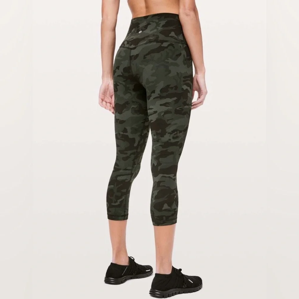 Lululemon Vuori Alo Yoga Women’s Align Crop 21” Camo Green 6 - Picture 3 of 13